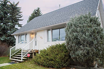 Salon & Spa Building Exterior