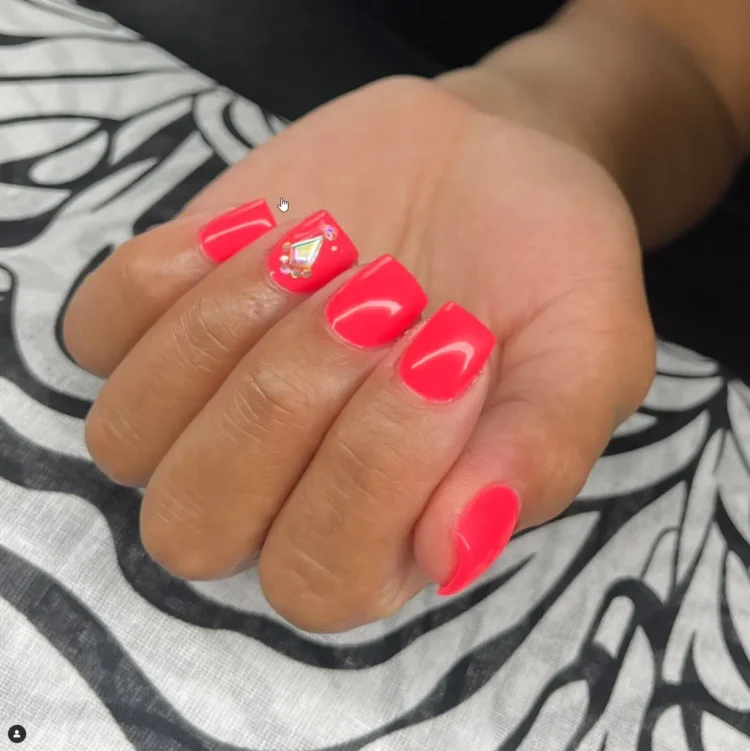 nail salon gel overlays